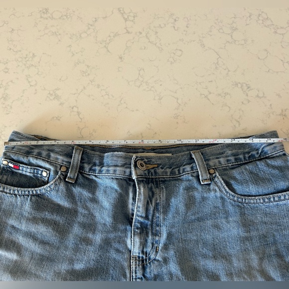 Tommy Hilfiger Shorts - Picture 7 of 13
